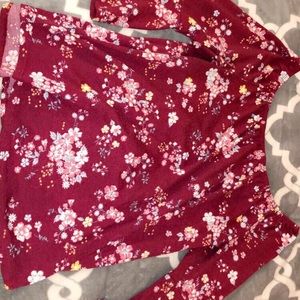 maroon flower print quarter sleeve shirt
